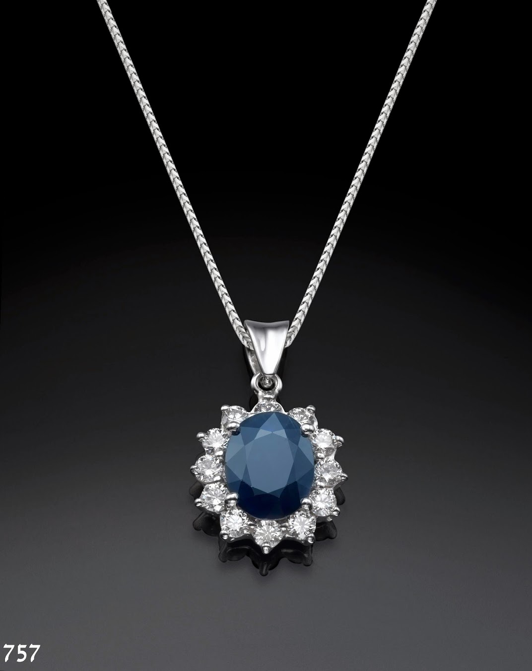 Oval blue sapphire necklace with diamonds